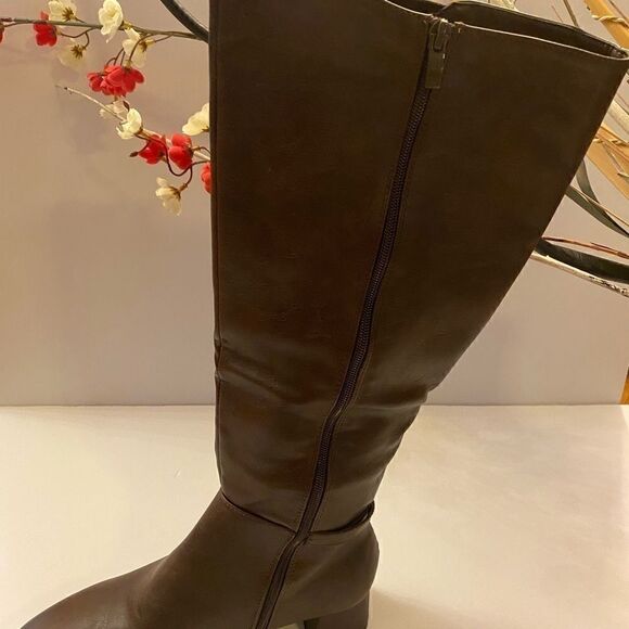 DE BLOSSOM Collection BOOTS 🥾 - Picture 4 of 7